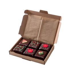Kerst brownies van pure chocolade met kerstdecoratie, verpakt in cadeaudoos met logo-optie.