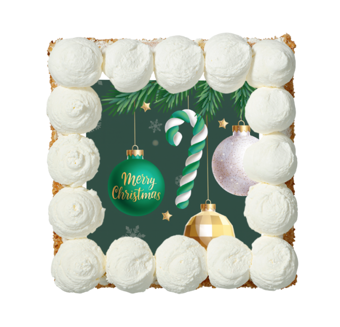 Slagroomtaart Kerstballen met slagroomtoeven, krokant en kerstafbeelding met kerstballen.